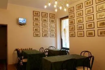 Al Castello מלון